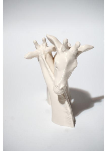 Sarılan Zürafa Sevgililer Günü Dekoratif Hediyelik Obje Biblo 13 cm modelleri