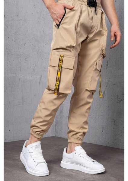 Siyah Şerit Aksesuarlı Paraşüt Kumaş Jogger Pantolon
