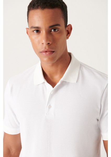 Erkek Beyaz 3 Düğmeli %100 Mısır Pamuğu Polo Yaka T-shirt B001027