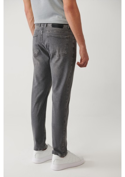 Erkek Gri Eskitme Yıkamalı Esnek Jean Pantolon B003508