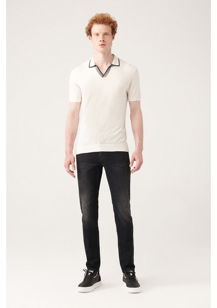 Erkek Beyaz Düğmesiz Patı Çizgi Detaylı Ribanalı Triko T-shirt A31y5110