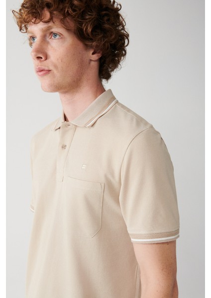 Erkek Bej Kıvrılmaz Yaka Cepli 2 Düğmeli Polo Yaka T-Shirt E001031