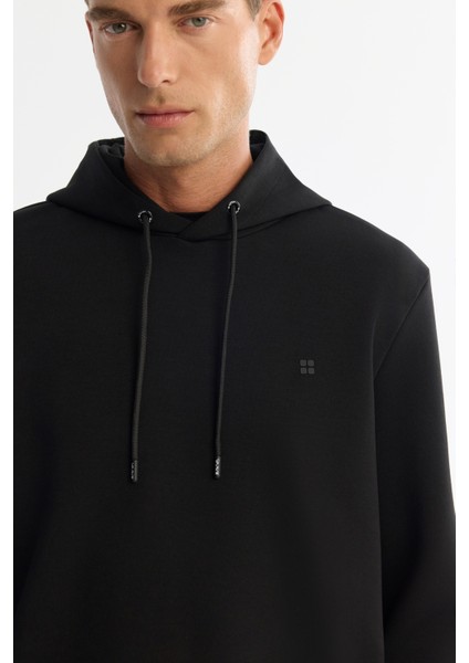 Erkek Siyah Kapüşonlu Esnek Yumuşak Doku Interlok Kumaş Sweatshirt B001101