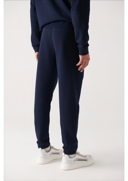 Erkek Lacivert Beli Lastikli Bağcıklı Bi-Stretch İnterlok Regular Fit Eşofman Altı B003400 modelleri