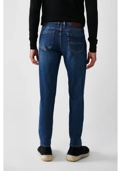 Erkek Mavi Eskitme Yıkamalı Pamuklu Esnek Berlin Slim Fit Jean Pantolon B003519 fırsatları