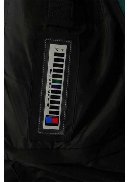 Erkek Siyah Su İtici Kumaşlı Çıkma Kapüşonlu Şişme Mont A32Y6014