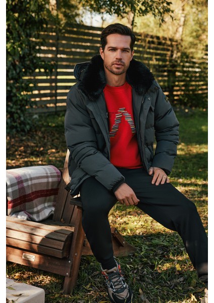 Erkek Gri Çıkma Kürk Yakalı Su İtici Kumaşlı Şişme Mont A32Y6011