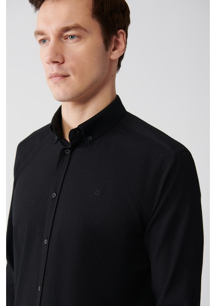 Erkek Siyah Düğmeli Yaka Gofreli Pamuklu Gömlek A32Y2071 fiyatları