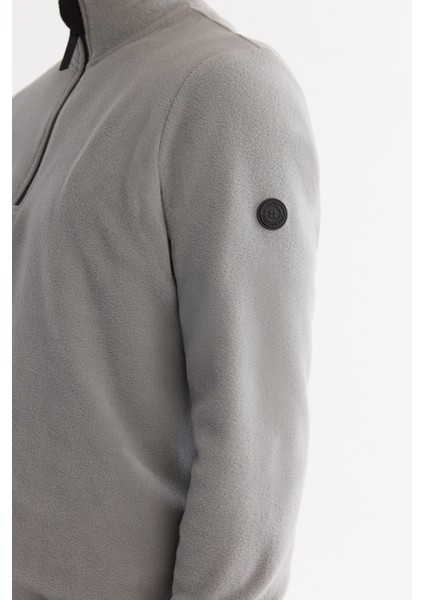 Erkek Gri Soğuğa Dayanıklı Yarım Fermuarlı Dik Yaka Polar Sweatshirt E001068