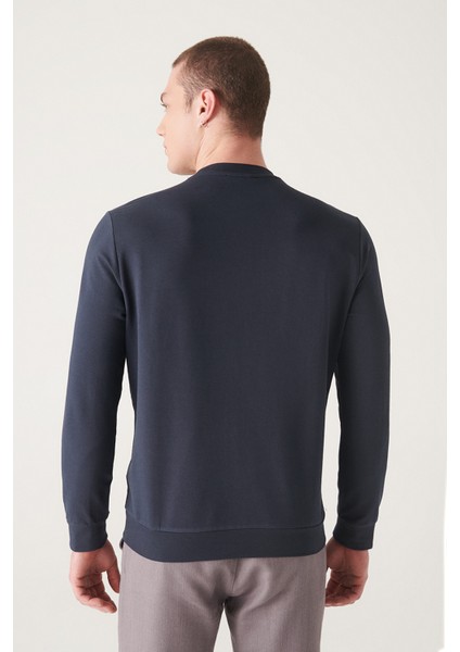 Erkek Lacivert Bisiklet Yaka Pamuklu 2 Iplik Şardonsuz Sweatshirt E001200