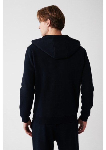 Erkek Lacivert Kapüşonlu Şardonlu 3 Iplik Fermuarlı Sweatshirt E001019 fırsatları