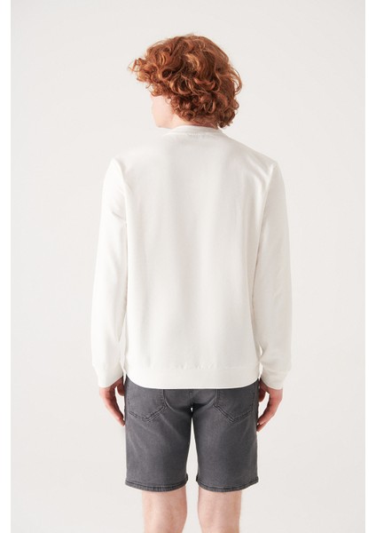 Erkek Ekru Sweatshirt Bisiklet Yaka Pamuklu 2 Iplik Şardonsuz Esnek Comfort Fit E001200 fırsatları