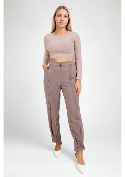 Önü Düğmeli Fermuarlı Modal Kumaş Pantolon modelleri