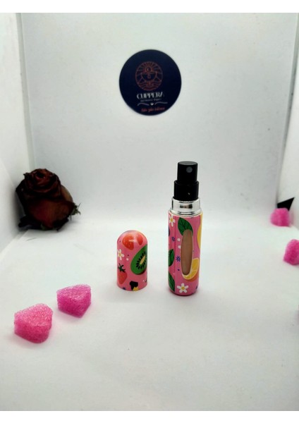 Mini Seyahat Parfüm Dolumlu Atomizer, Taşınabilir Parfüm Sprey Şişesi (Çilek Desenli) 5 Ml