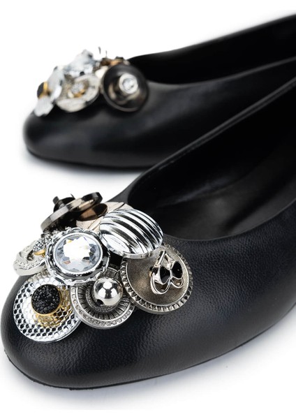 Kadın Deri Siyah Babet Ayakkabı 820 1200 Bn Ayk Y25 Sıyah modelleri