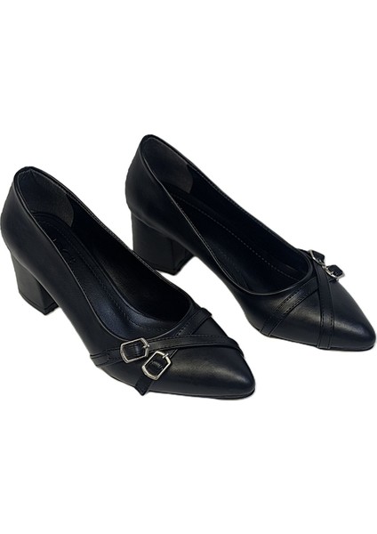 Kafkaslar 5 cm Orta Boy Toka Detaylı Kadın Kalın Topuklu Ayakkabı modelleri
