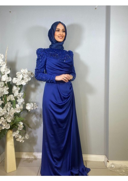 Kolları Işlemeli Drapeli Uzun Abiye Elbise