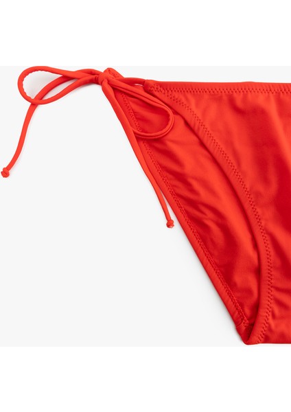 Astarlı Yanları Ipli Bikini Altı modelleri