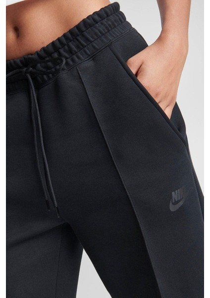 Sportswear Tech Fleece Standart Fit Mid Rise Jogger Black Kadın Eşofman Altı Siyah