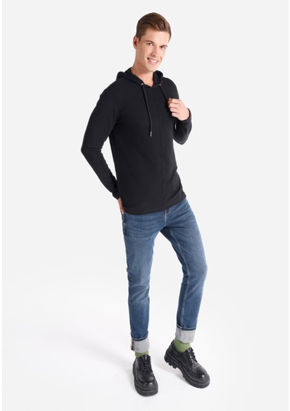 Regular Fit Kapüşonlu Siyah Erkek Uzun Kol Tişört