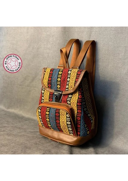 Otantik Desenli Çok Renkli Küçük Sırt Çantası - 19 x 22 cm