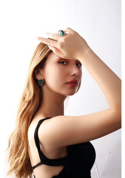 Matya Antik Gümüş Kaplama Ayarlanabilir Yeşil Taşlı Çivili Model El Işçiliği Küpe & Yüzük Set modelleri