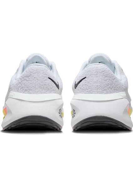 Versair Womens Training Shoes White Kadın Yürüyüş Antreman Ayakkabısı Beyaz fırsatları