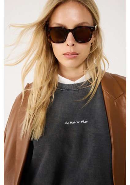 Soluk Efektli Oversize Sweatshirt