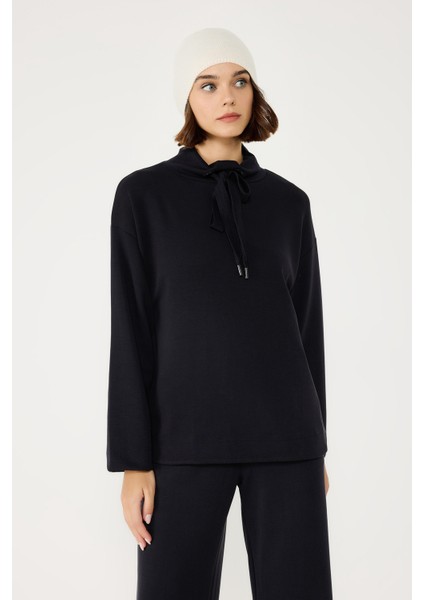 Kapüşonlu Lacivert Sweatshirt