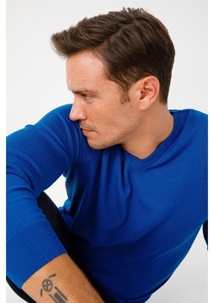 Erkek Basic V Yaka Ince Triko Kazak S.mavi fiyatları