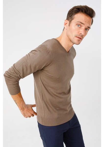 Erkek Basic V Yaka Ince Triko Kazak D.kahve fiyatları