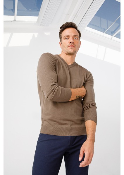 Erkek Basic V Yaka Ince Triko Kazak D.kahve modelleri