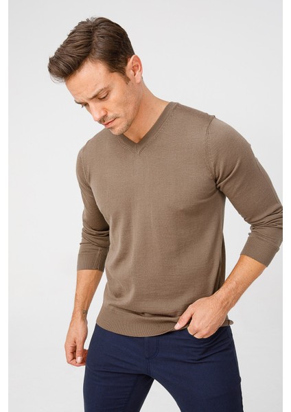 Erkek Basic V Yaka Ince Triko Kazak D.kahve indirimleri