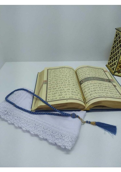 Isimli Kuran­ı Kerim Kadife Hayrat Neşriyat Orta Boy 16X24 Lacivert Namaz Örtü, Tesbih Seti fiyatları