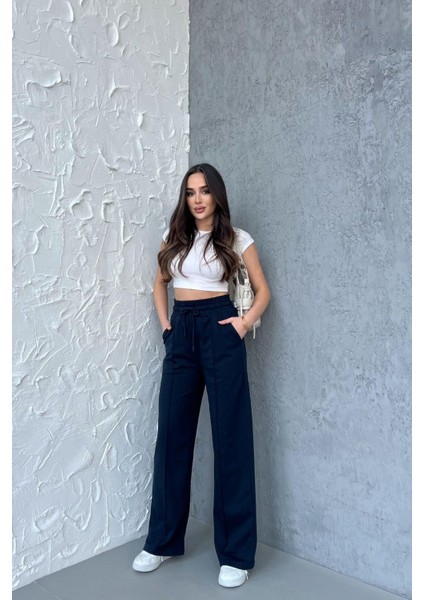 Kadın Mevsimlik Salaş Geniş Paça Yüksek Bel Lacivert Eşofman Altı modelleri