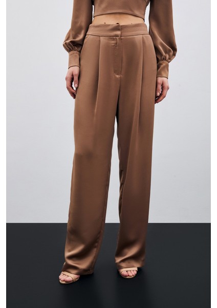 Pileli Saten Krep Pantolon - Camel modelleri