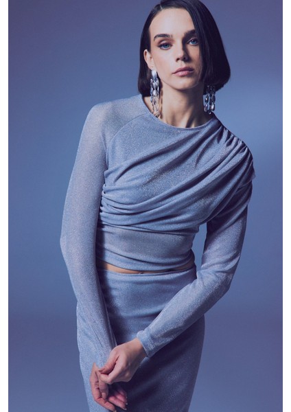 Büzgü Detaylı Simli Bluz - Gümüş modelleri