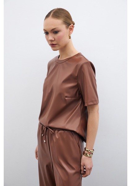 Kısa Kol Deri Bluz - Kahve indirimleri