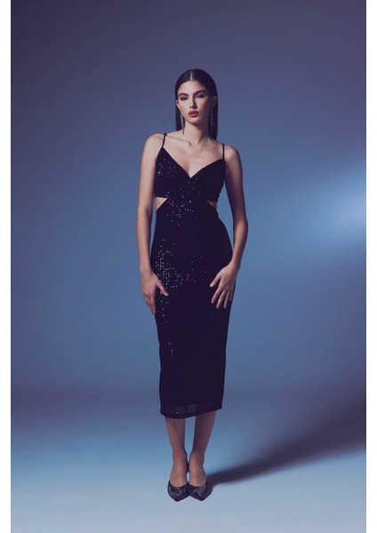 Dekolteli Payet Elbise - Siyah