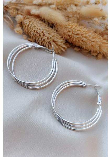 Çoklu Halka Detaylı Silver Zarif Küpe Tasarımı