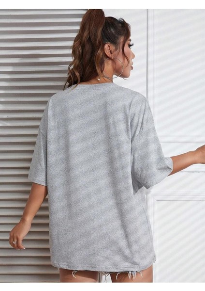 Smile Baskılı Kadın Oversize Salaş T-Shirt Boyfirend fiyatları