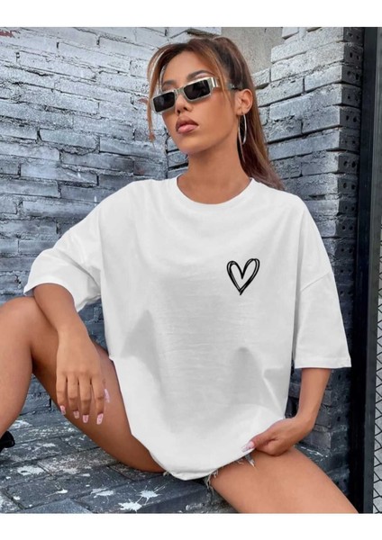 Tiny Heart Baskılı Kadın Oversize Salas T-Shirt Boyfriend