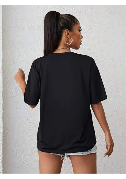 Kadın Oversize T-Shirt Good Family Vibes Baskılı modelleri