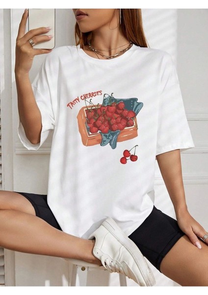 Kiraz Baskılı Oversize T-Shirt Salaş Boyfirend