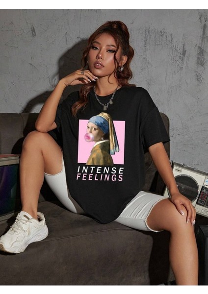 Inci Küpeli Kız Baskılı Oversize T-Shirt Salaş Boyfirend fiyatları