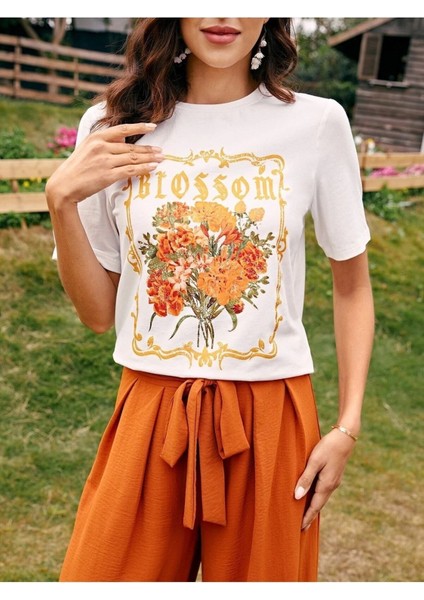Beyaz Kadın Oversize T-Shirt Çiçek Baskılı indirimleri