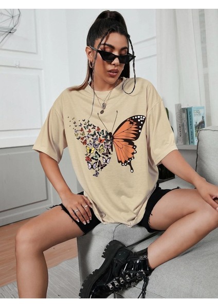 Kelebek Detay Baskılı Oversize T-Shirt Salaş Boyfirend
