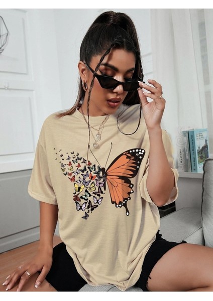Kelebek Detay Baskılı Oversize T-Shirt Salaş Boyfirend