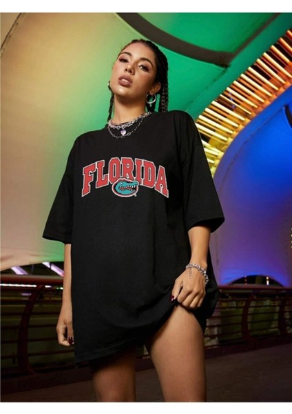 Kadın Siyah Florida Baskılı Oversize T-Shirt