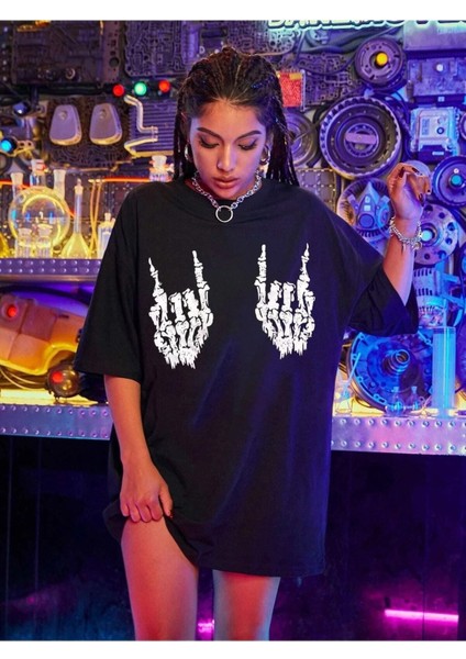 Devil Horns Baskılı Siyah Oversize T-Shirt Salaş Boyfirend fiyatları
